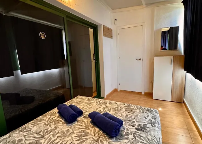 Amplio Y Luminoso Con Vistas Al Mar Mareverde *